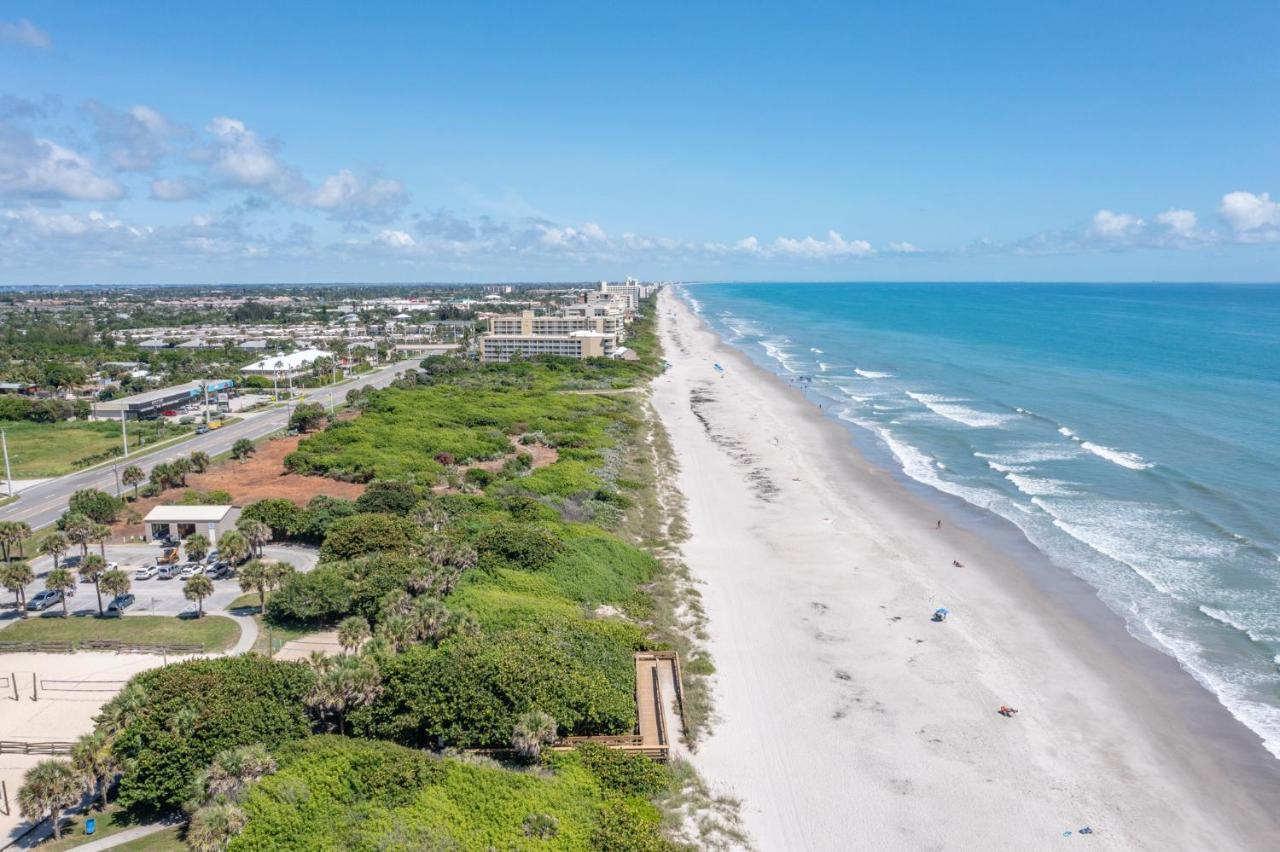 Surfside Paradise Retreat - 3Br And 2Ba Duplex, Grill, Dog Friendly - Close To The Beach! メルボルン エクステリア 写真